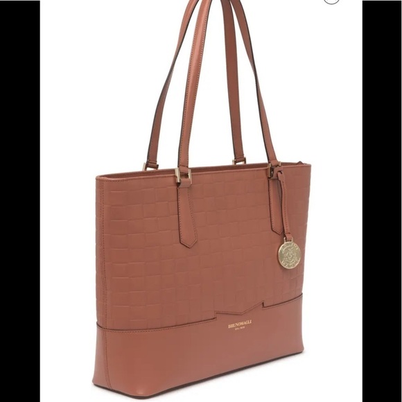 BRUNO Magli Easy Woven Embossed Tote. NWT - Picture 4 of 5